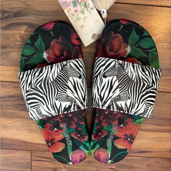 Johnny Was Zebra Pool Slides - Picture 6 of 6